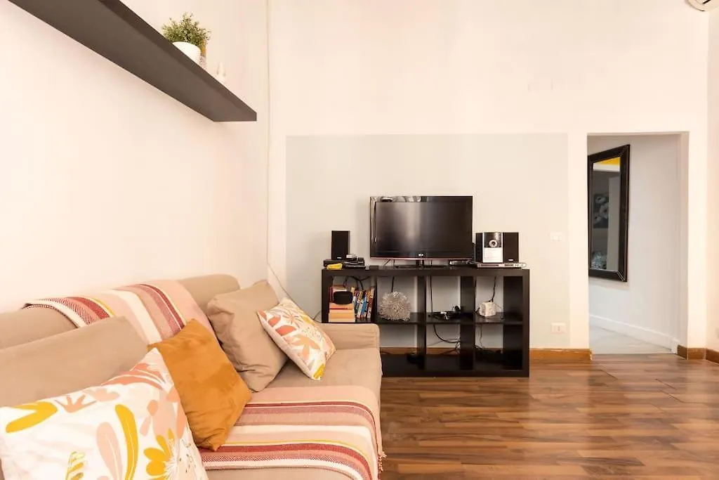 Librari 1 - Campo De' Fiori - Amazing Location Apartment! Rome Italy